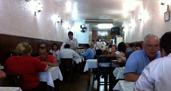 Bar E Restaurante Adriano 02