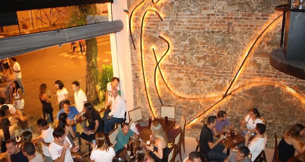 Leviano Bar 03