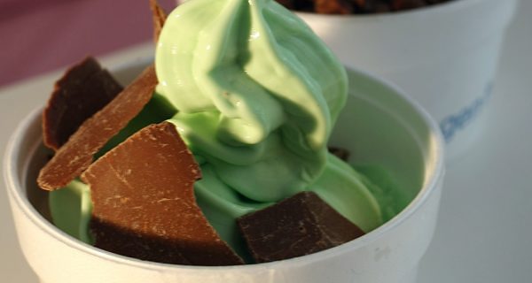 Yogen Fruz 01