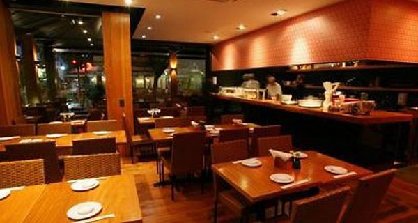 Yosuki Sushi House 02