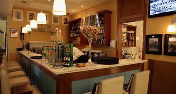 Le Vin Barra 02